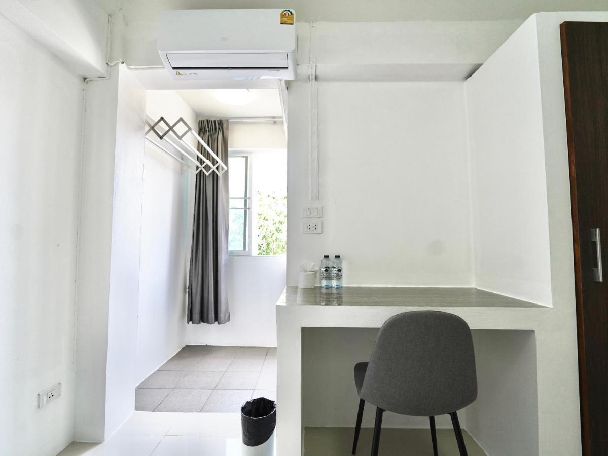 Roomquest Suvarnabhumi Ladkrabang 42 Bangkok Exteriér fotografie